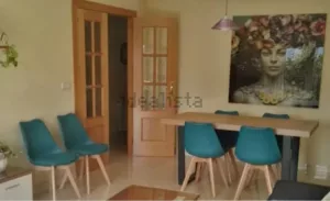 Piso de 4 dormitorios en Granada centro