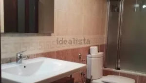 Piso de 4 dormitorios en Granada centro