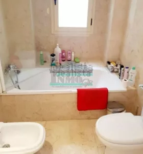 Piso de alquiler con 2 dormitorios en Granada