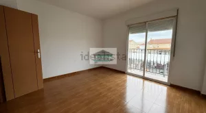 Casa con 4 dormitorios y piscina en Belicena