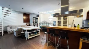 Dúplex reformado con 3 dormitorios y garaje