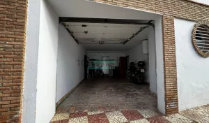 Dúplex reformado con 3 dormitorios y garaje