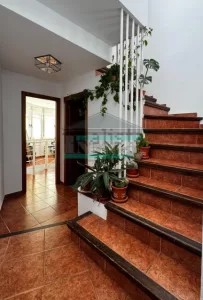 Dúplex reformado con 3 dormitorios y garaje