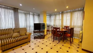 Piso de alquiler 3 dormitorios en Arabial