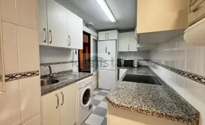 Piso de alquiler 3 dormitorios en Arabial