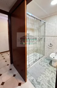 Piso de alquiler 3 dormitorios en Arabial