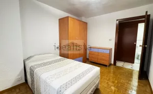 Piso de alquiler 3 dormitorios en Arabial