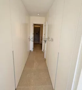 Piso reformado con 3 dormitorios en El Zaidín