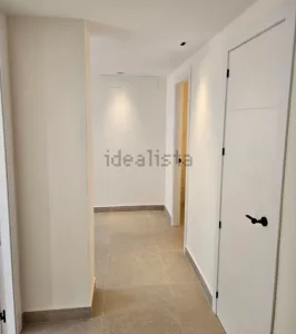 Piso reformado con 3 dormitorios en El Zaidín