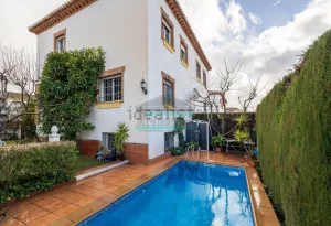 Chalet de 3 dormitorios en La Zubia