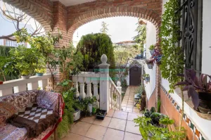 Chalet de 3 dormitorios en La Zubia