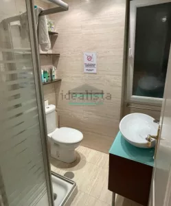 Piso de alquiler con 3 dormitorios en Arabial