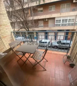 Piso para 4 estudiantes en el centro de Granada