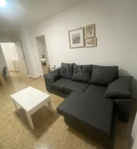 Piso para 4 estudiantes en el centro de Granada