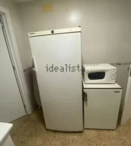 Piso para 4 estudiantes en el centro de Granada