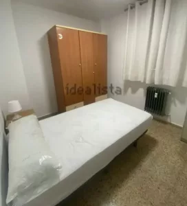 Piso para 4 estudiantes en el centro de Granada