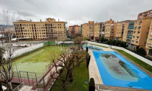 Piso de 4 dormitorios y garaje en el Zaidín