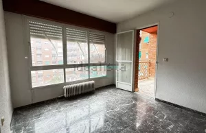 Piso de 4 dormitorios y garaje en el Zaidín