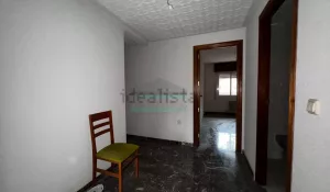 Piso de 4 dormitorios y garaje en el Zaidín