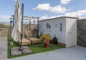 Chalet de 4 dormitorios en Atarfe