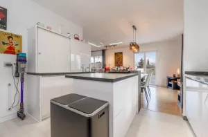 Chalet de 4 dormitorios en Atarfe