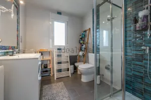 Chalet de 4 dormitorios en Atarfe