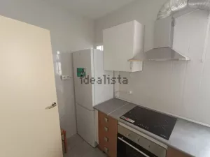 Piso para 4 estudiantes en Camino de Ronda