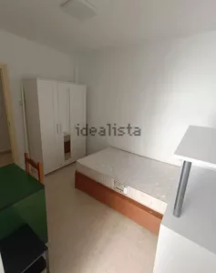 Piso para 4 estudiantes en Camino de Ronda