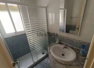 Piso para 4 estudiantes en Camino de Ronda