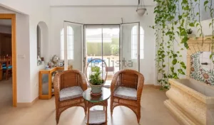 Chalet de 7 dormitorios en Cúllar Vega