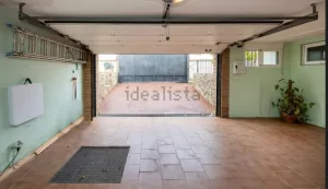 Chalet de 7 dormitorios en Cúllar Vega