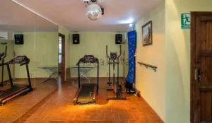 Chalet de 7 dormitorios en Cúllar Vega