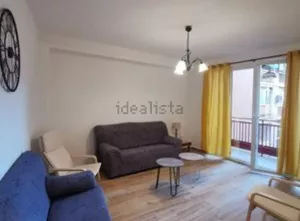 Piso para 5 estudiantes en Granada centro