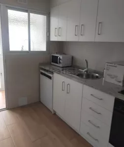 Piso de 3 dormitorios con garaje en El Zaidín