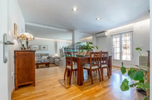 Casa de 4 dormitorios y piscina en Ogíjares