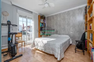 Casa de 4 dormitorios y piscina en Ogíjares