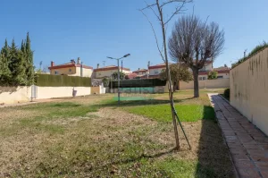 Casa de 4 dormitorios y piscina en Ogíjares