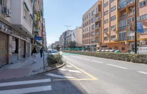 Piso de 3 dormitorios en venta en Camino de Ronda