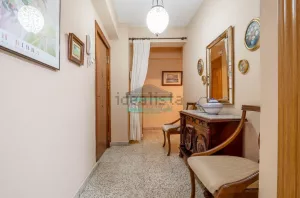 Piso de 3 dormitorios en venta en Camino de Ronda