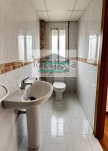 Chalet de 4 dormitorios en Belicena