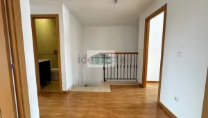 Chalet de 4 dormitorios en Belicena