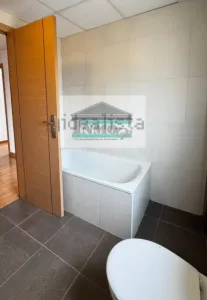 Chalet de 4 dormitorios en Belicena