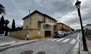 Chalet de 4 dormitorios en Belicena