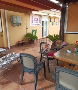 Dúplex de 4 dormitorios y terraza en Cúllar Vega