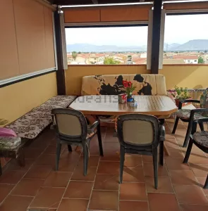 Dúplex de 4 dormitorios y terraza en Cúllar Vega