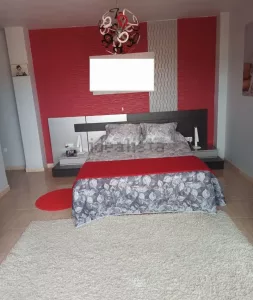 Dúplex de 4 dormitorios y terraza en Cúllar Vega