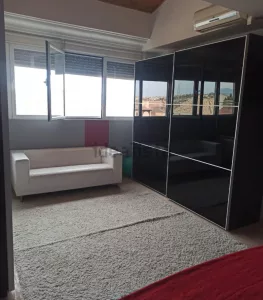 Dúplex de 4 dormitorios y terraza en Cúllar Vega