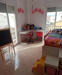 Dúplex de 4 dormitorios y terraza en Cúllar Vega