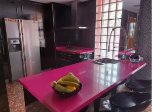 Casa de 4 dormitorios con piscina en Pulianas