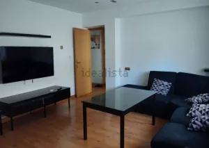 Piso reformado para estudiantes en Granada